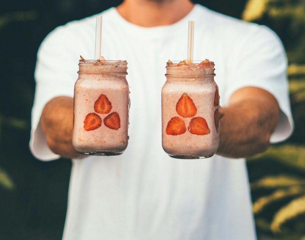 thyroid support for woman over 30 with smoothies